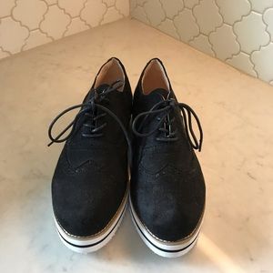 Black shoes